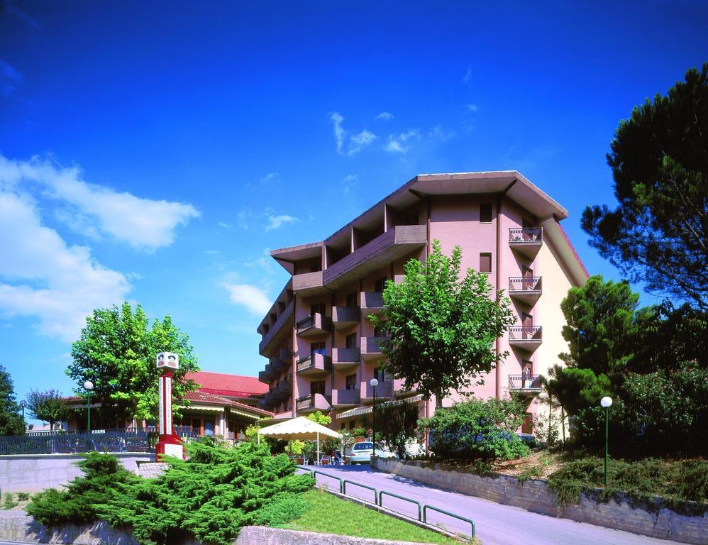 Hotel Del Camerlengo Fara San Martino Екстер'єр фото
